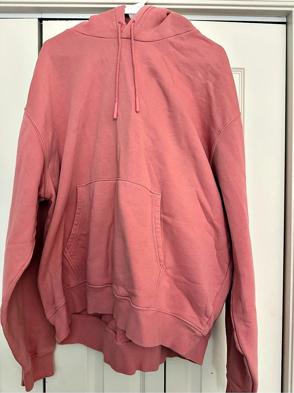Pullover Hoodie in Pink Like New